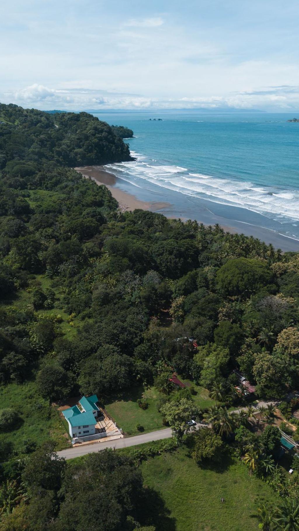Cedrela Villa Uvita