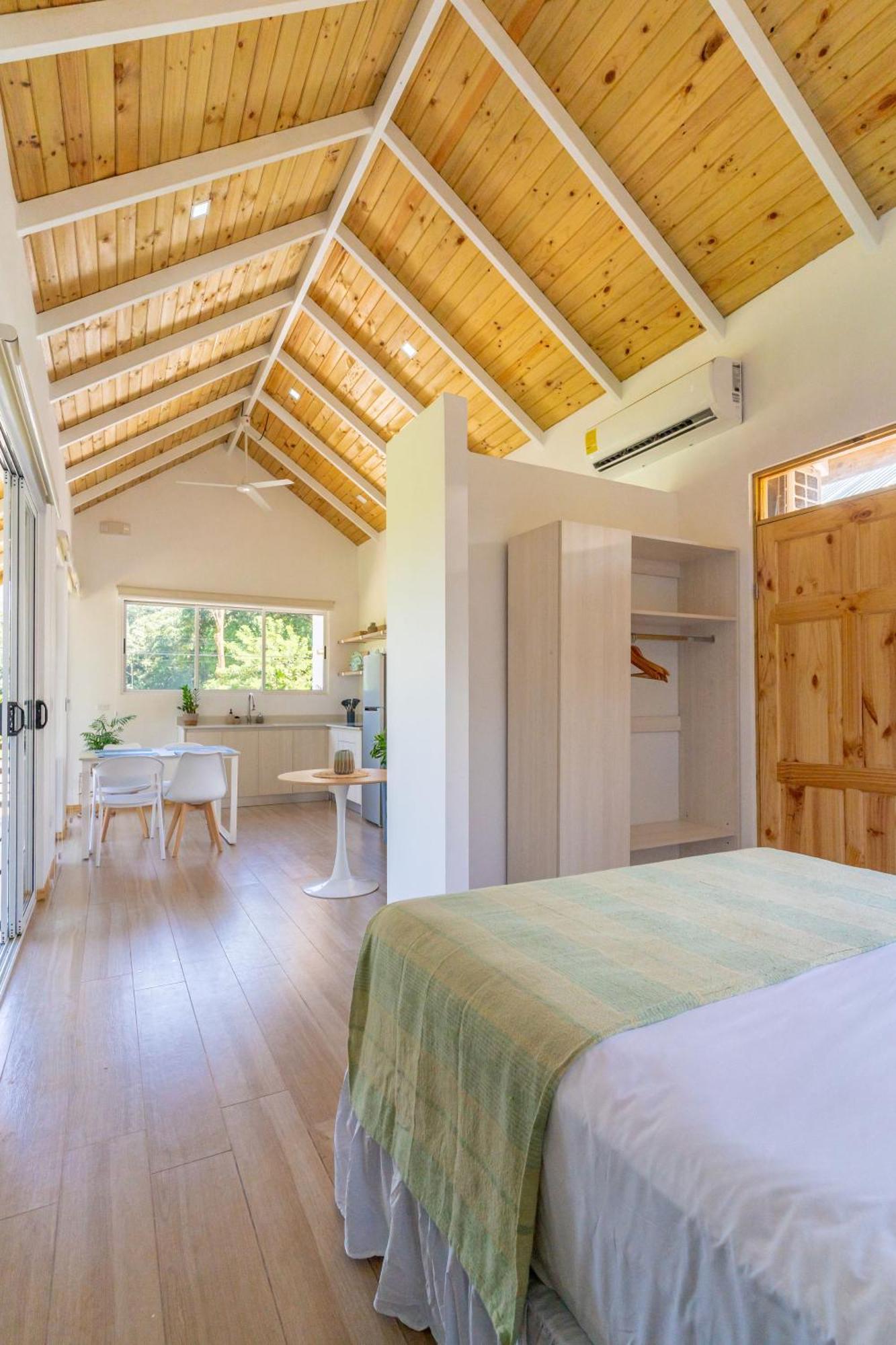 Cedrela Villa